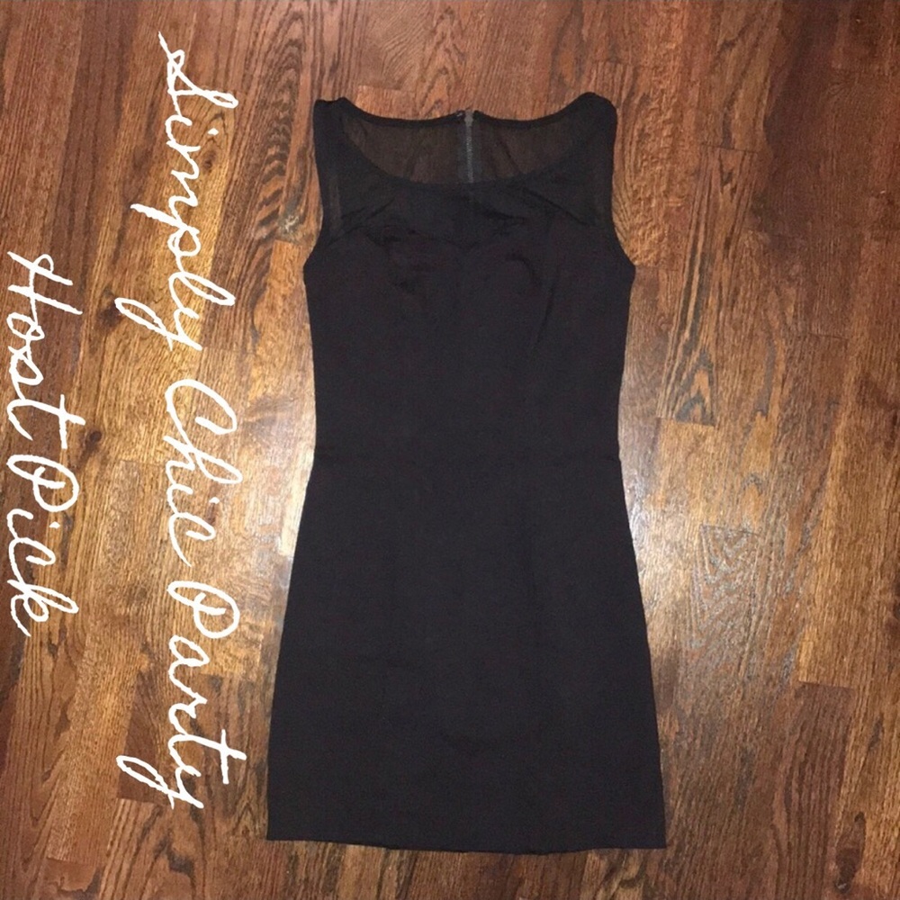 LITTLE BLACK GUESS DRESS